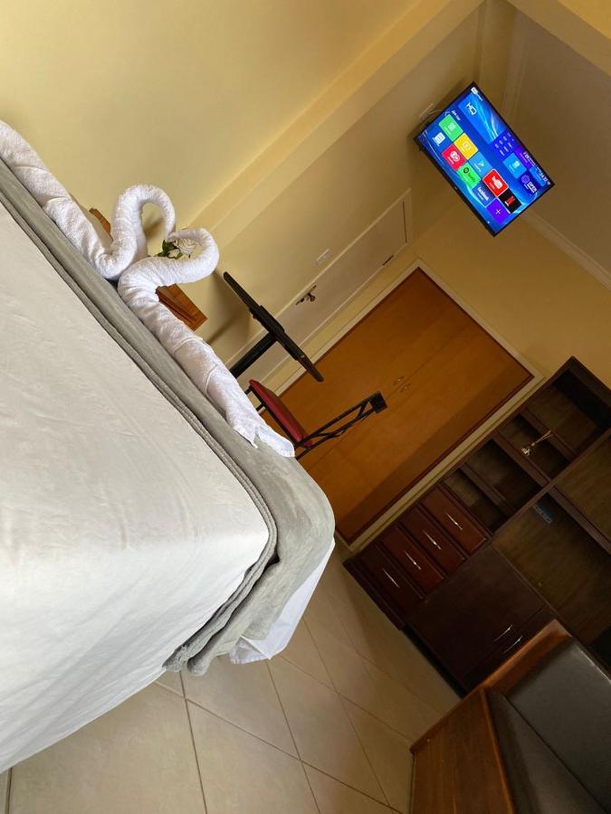 Hotel Cascata Capelinha Esterno foto