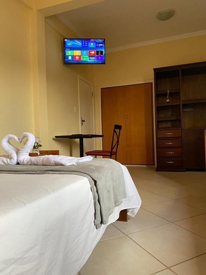 Hotel Cascata Capelinha Esterno foto